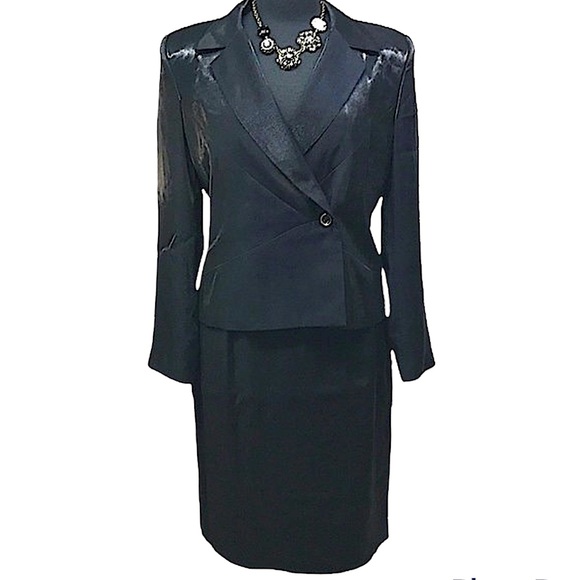 Harve Benard Evening Tuxedo Skirt & Jacket Set - Picture 2 of 14